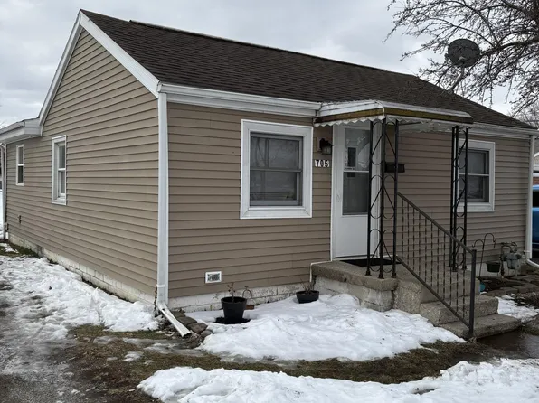 705 Swing Ave, Findlay, OH 45840