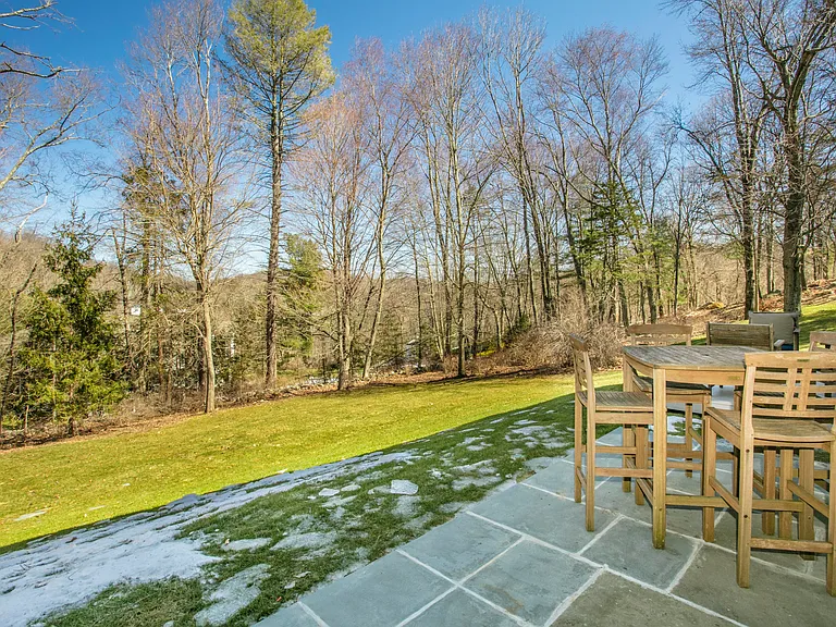 5 Hoffman Rd — Photo 27