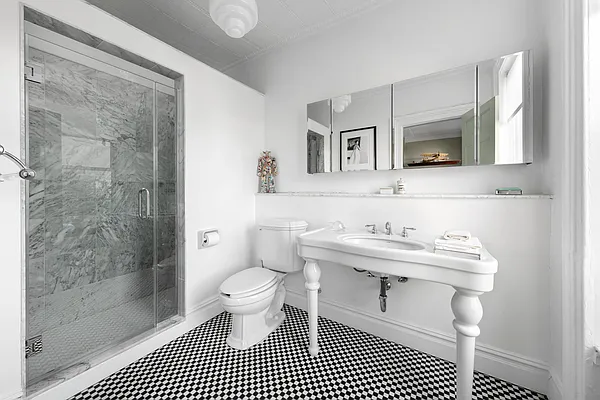 Sold by Compass | media 14