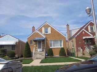 3910 W 70th St, Chicago, IL 60629