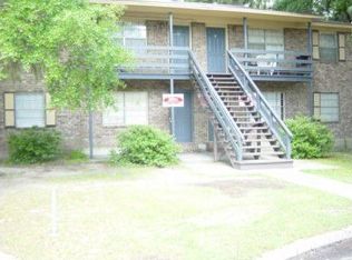 13 Oak Forest Ln, Savannah, GA 31404