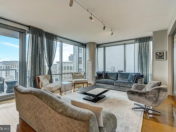 3rd image of 1414 S Penn Sq Unit 23B