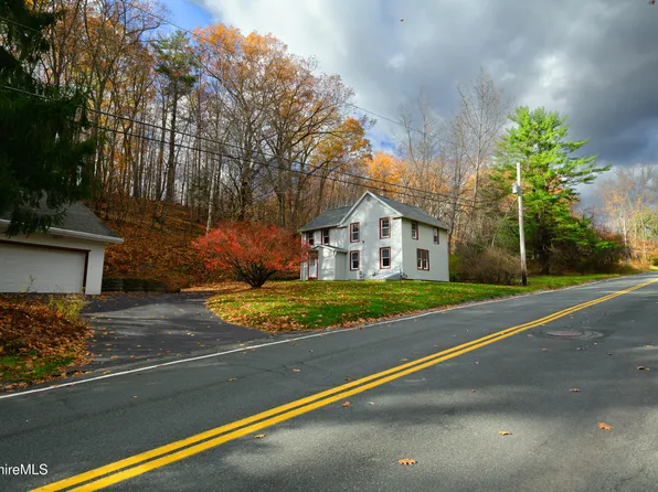 363 Henderson Rd, Williamstown, MA 01267