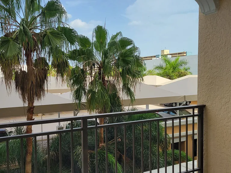 750 N Tamiami Trl #418 — Photo 14