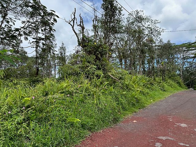 2nd image of Kauai Rd Lot 162