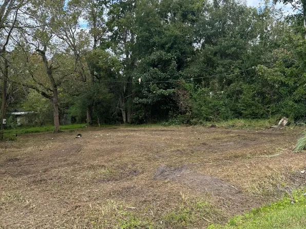 6561 W 5TH Street, Jacksonville, FL 32254