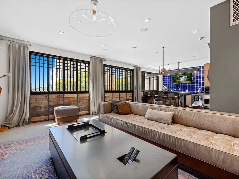 Resident lounge