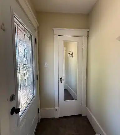 2nd image of 225 Mark St #1A