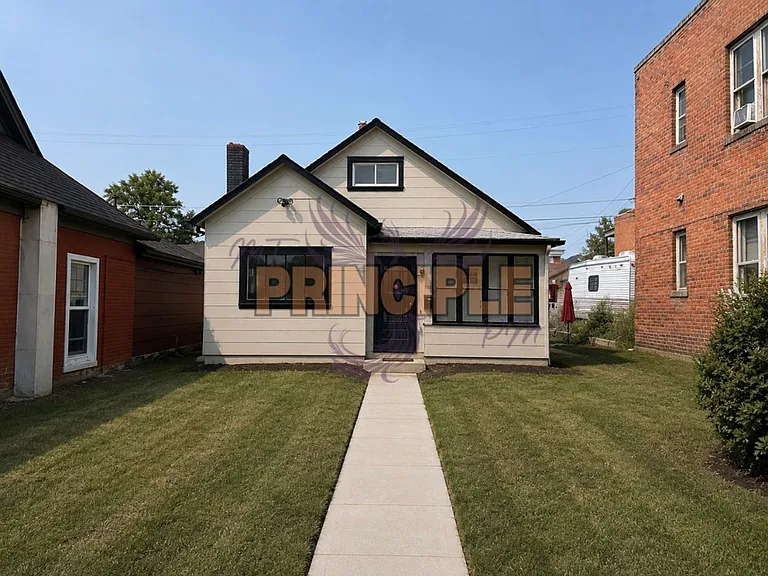 735 Placer St — Photo 1