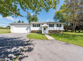 8447 Rolling Ridge Ct, Ellicott City, MD 21043