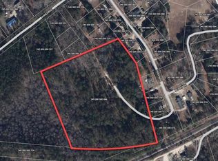 Holly St, Cheraw, SC 29520