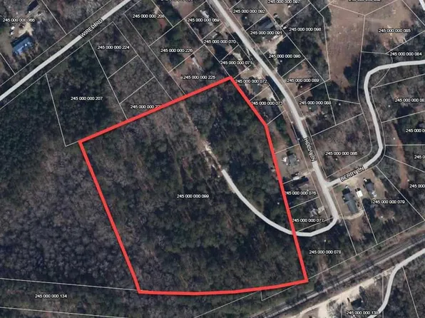 Holly St, Cheraw, SC 29520