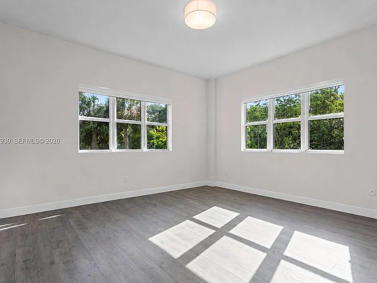 15051 Royal Oaks Ln #101 — Photo 16