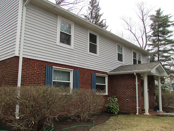 3rd image of 7228 Tod St