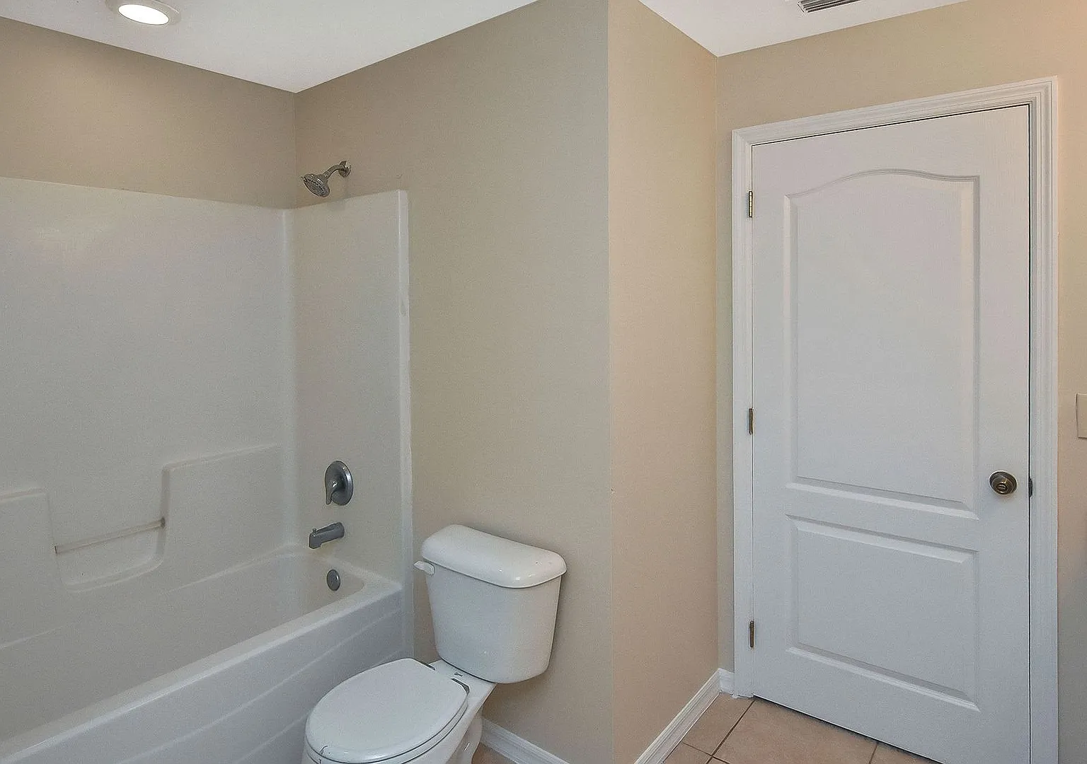 Single Family Home in North Cape Coral — Photo 4
