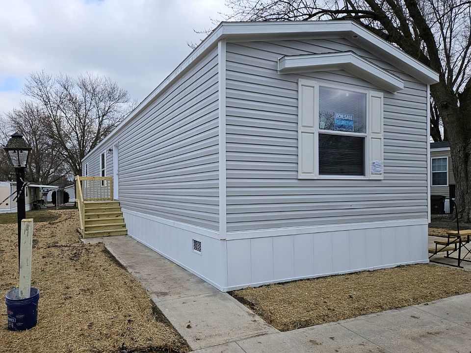 1st image of 101 Charwood Dr