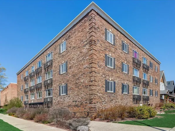2222 East Belleview PLACE #107, Milwaukee, WI 53211