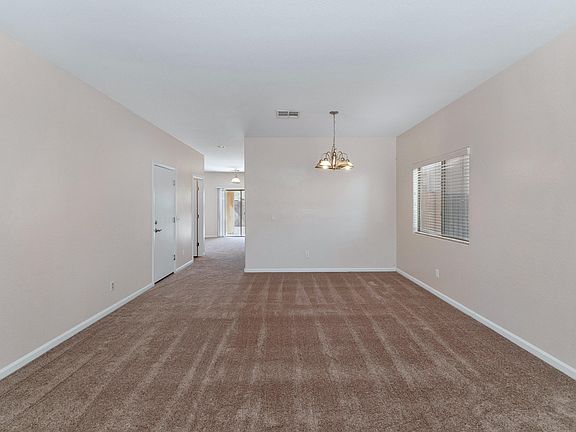 4th image of 2729 E Shady Glen Dr
