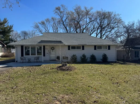 662 S Gladstone Ave, Aurora, IL 60506