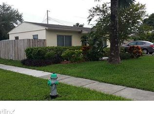 3182 Taft St, Hollywood, FL 33021