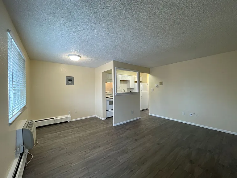 Spartan Court Apartments — Photo 6