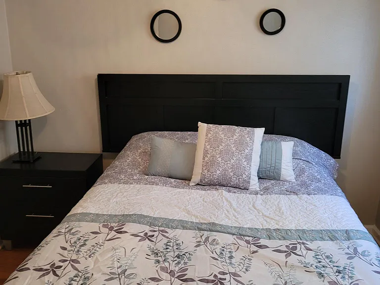 Maplewood Square Apartments — Photo 7