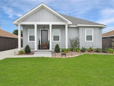 3816 Charles Dr, Chalmette, LA, 70043