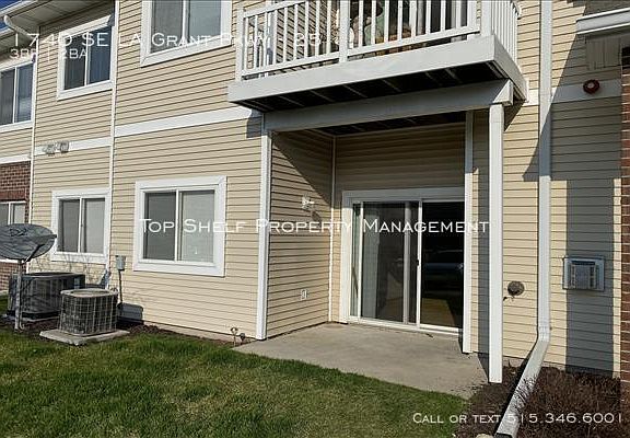 2nd image of 1740 SE La Grant Pkwy APT 25