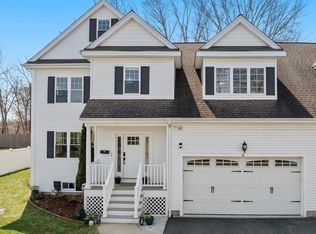 41 Sunset Ave, Norwood, MA 02062