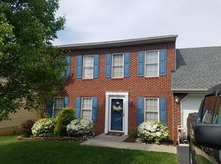 4810 Golfview Dr NE, Roanoke, VA 24019