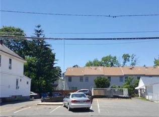 643 Georges Rd, North Brunswick, NJ 08902