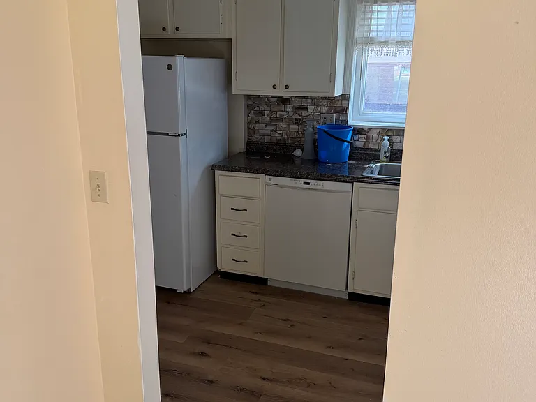 956 Barclay Ln #956 — Photo 17