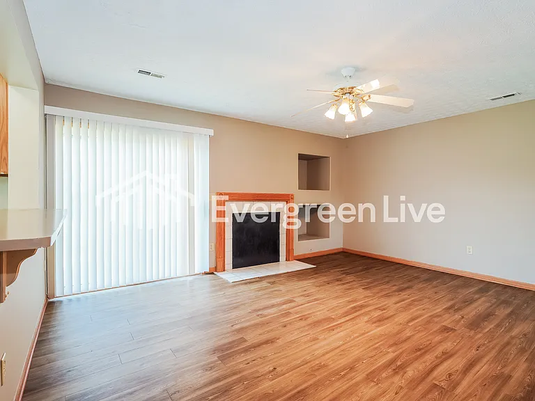 3250 Rogstad Bnd — Photo 4