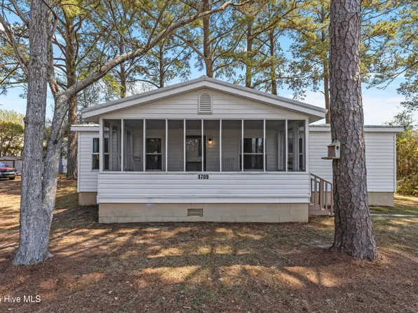 1709 Crane Road SW, Ocean Isle Beach, NC 28469