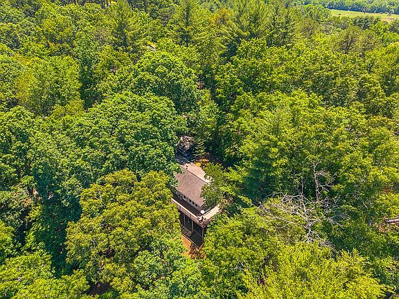 4th image of 202 Otto Heights Rd
