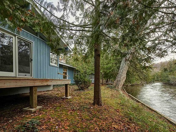 4th image of 1400 River Dr