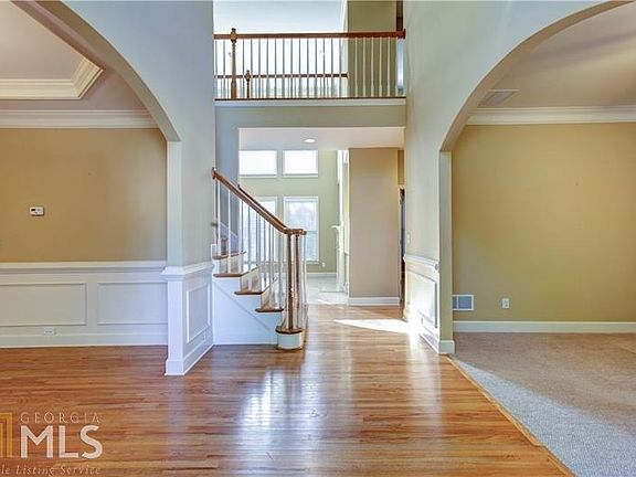4th image of 3528 Brandywine Rd NW