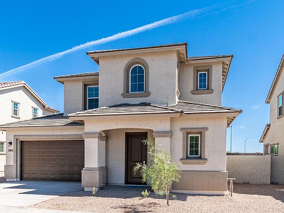 3rd image of 1193 E SPRUCE Drive