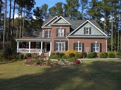 2nd image of 115 Glenmoor Dr
