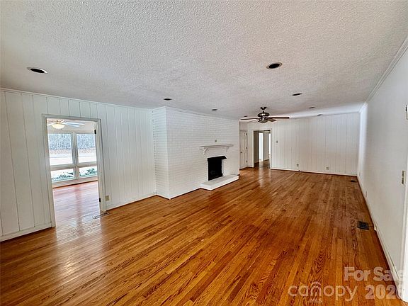 4th image of 3134 Asbury Church Rd