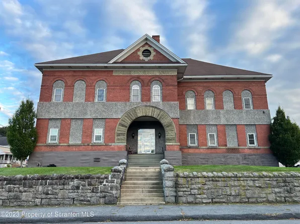 1207 S Webster Ave, Scranton, PA 18505
