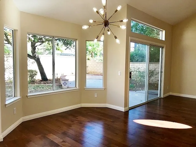 1727 Blossom Ct — Photo 6