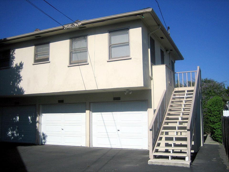 1st image of 261 1/2 N Olive St