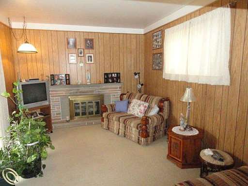 5th image of 13621 Jenny Dr