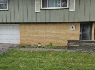 4746 Antioch Rd, Shawnee, KS 66203