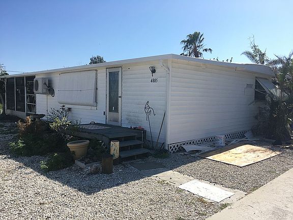 2nd image of 4885 Sandpiper Dr