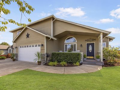 1076 Applegate Pl, Harrisburg, OR, 97446