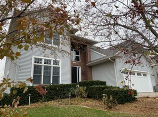 1049 Pheasant Valley St, Iowa City, IA 52246