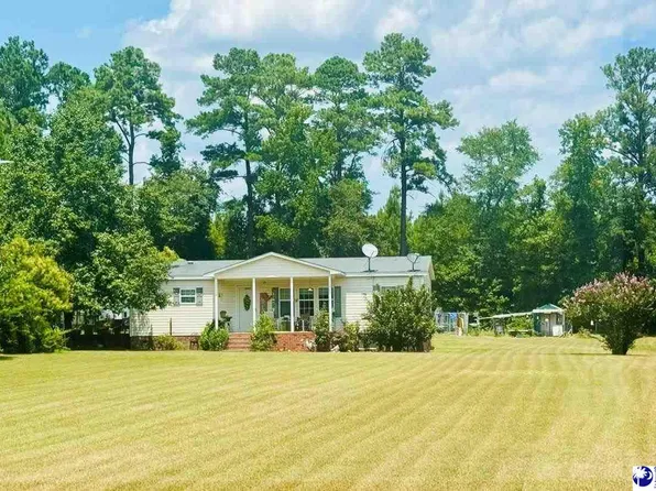 1029 Family Farm Rd, Bennettsville, SC 29512