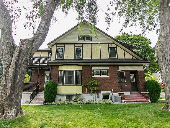 4th image of 64 Simeon St